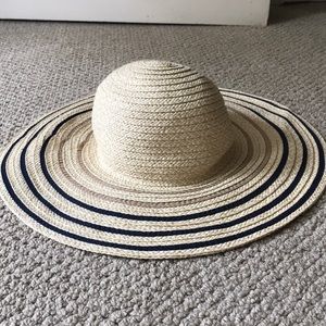 Roxy Straw Beach Hat